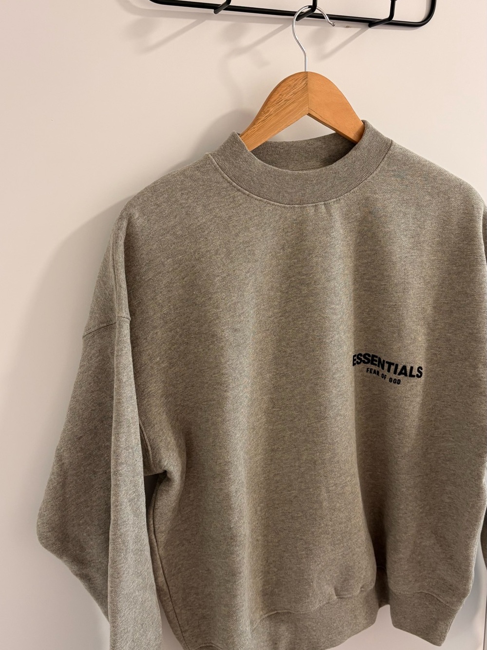 Fear of God Essentials Men's/Unisex Gray Crewneck Sweatshirt
